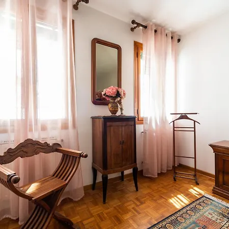 Campiello San Rocco *